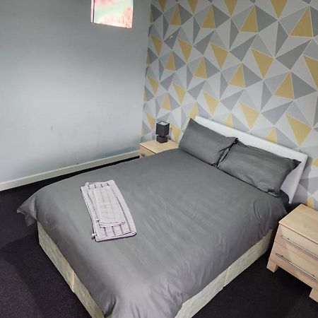 No 11 3 Bed Serviced Appartment Town Centre Girvan Bagian luar foto