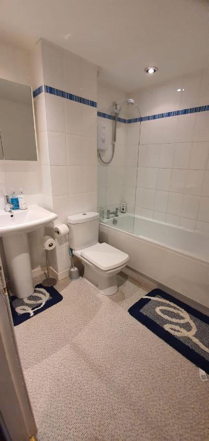 No 11 3 Bed Serviced Appartment Town Centre Girvan Bagian luar foto