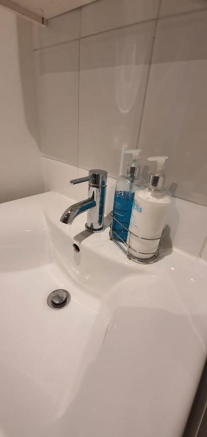 No 11 3 Bed Serviced Appartment Town Centre Girvan Bagian luar foto