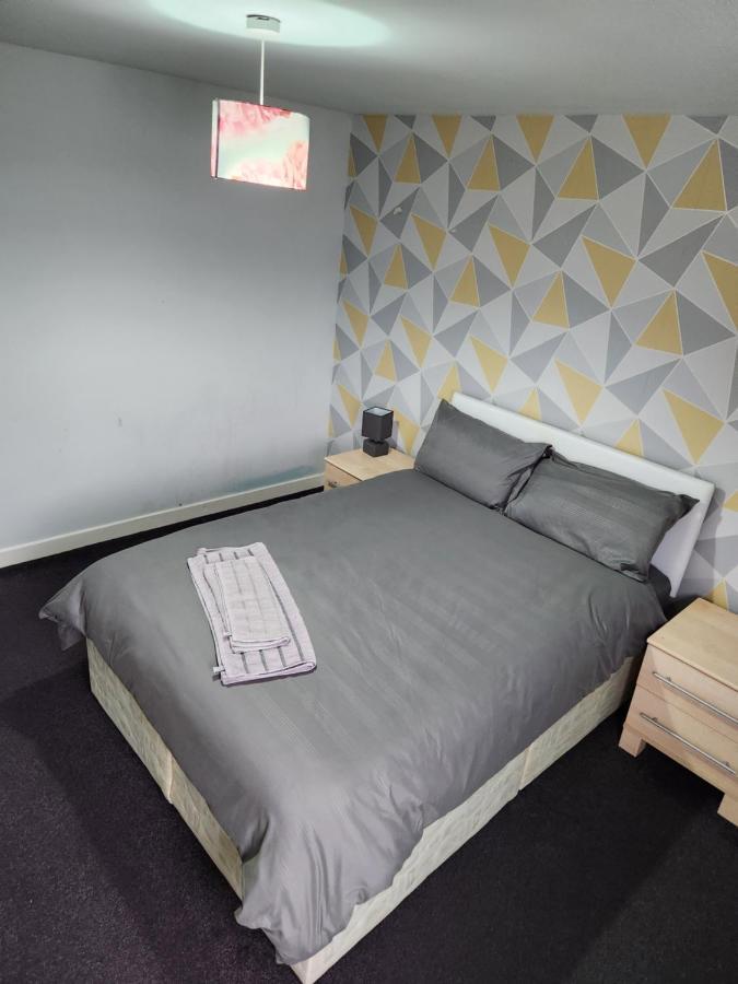 No 11 3 Bed Serviced Appartment Town Centre Girvan Bagian luar foto